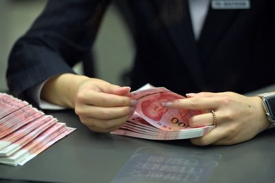 2月份我国人民币贷款增加1.81万亿元