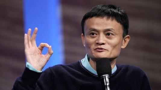 马云回国，现身杭州谈ChatGPT：要用AI去解决问题，而不是被AI控制