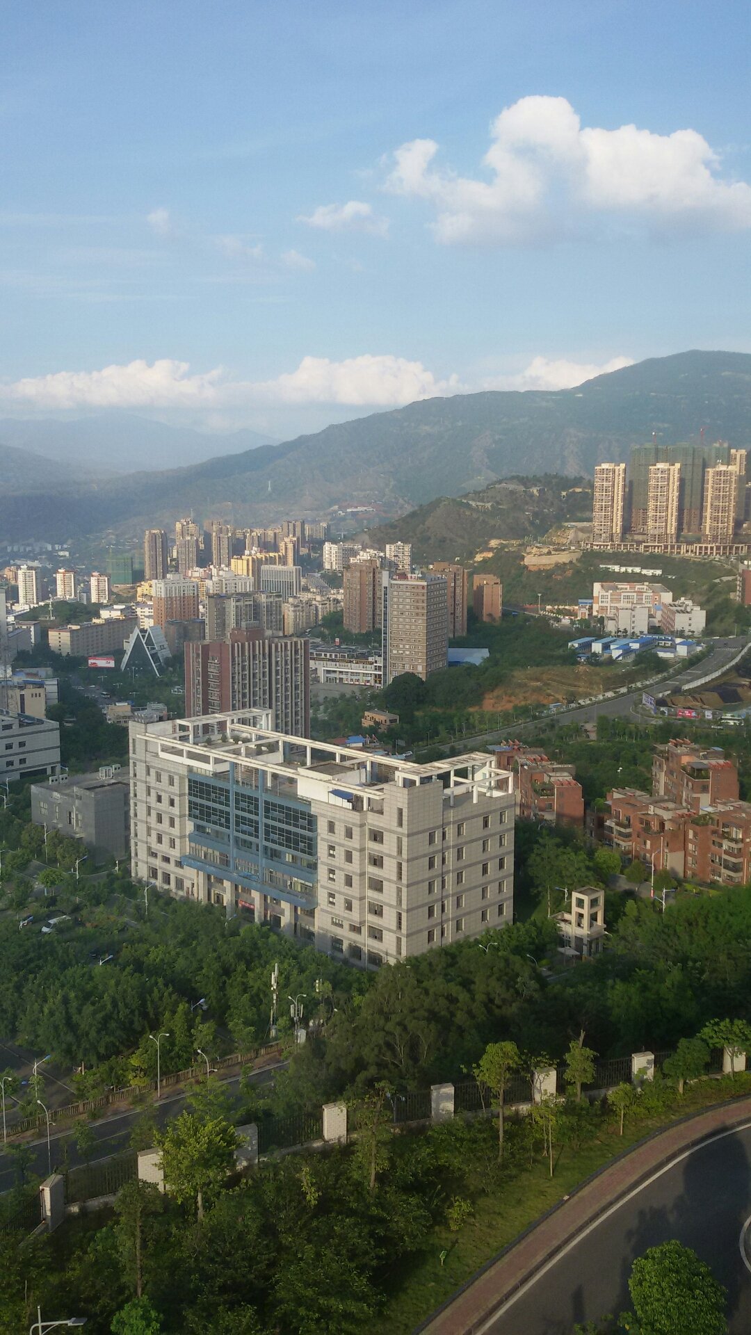 我市今年计划改造城镇老旧小区97个